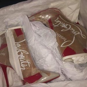 Christian Louboutin So Kate